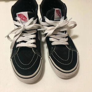 Vans kids shoes with good condition